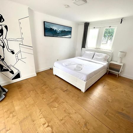 Oeiras Beach Private Room 9 - Double Bedroom With Shared Bathroom & Terrace אוייראס מראה חיצוני תמונה