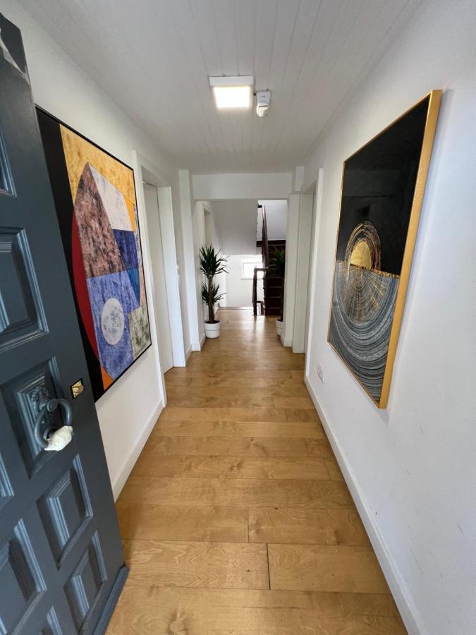 Oeiras Beach Private Room 9 - Double Bedroom With Shared Bathroom & Terrace אוייראס מראה חיצוני תמונה