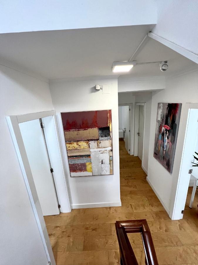 Oeiras Beach Private Room 9 - Double Bedroom With Shared Bathroom & Terrace אוייראס מראה חיצוני תמונה